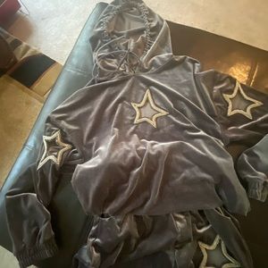 2-Piece Luxury Velour Jogger Set Star Cut-Outs